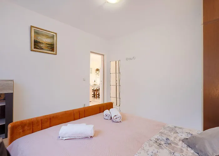 Bezauberndes Mit Beheiztem Privatpool, Grill, Babybett, Grill, Wifi Apartman *